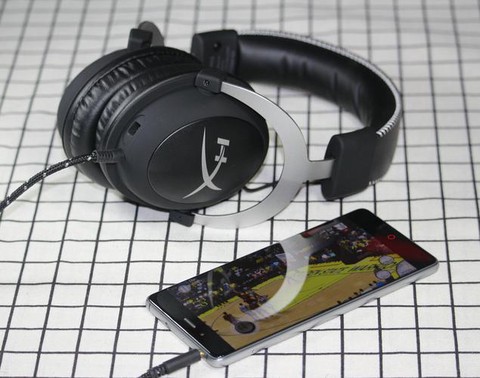 玩穿越火线什么耳机好[图1]